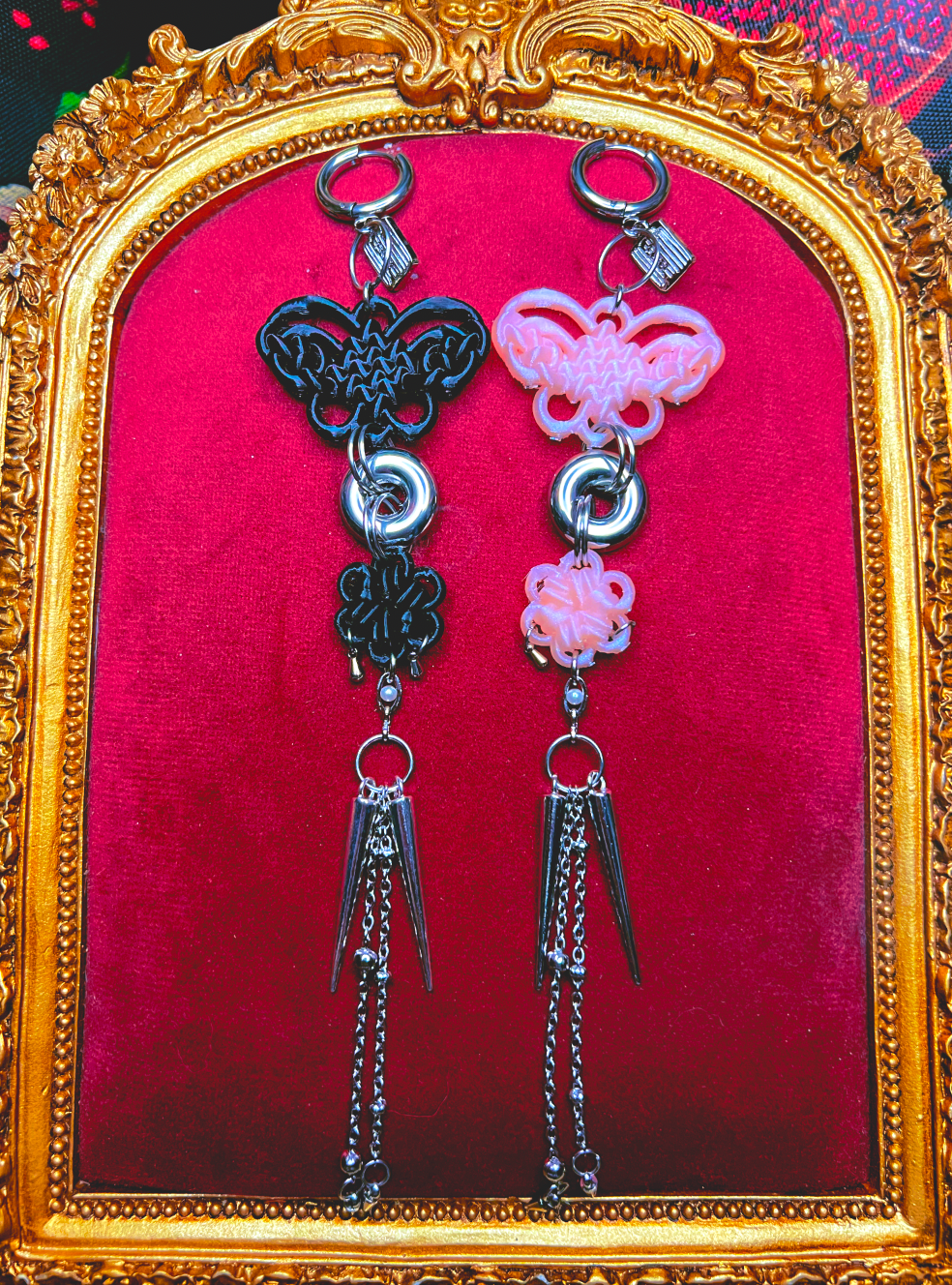 BUTTERFLY HERETIC Earrings (SINGLE)