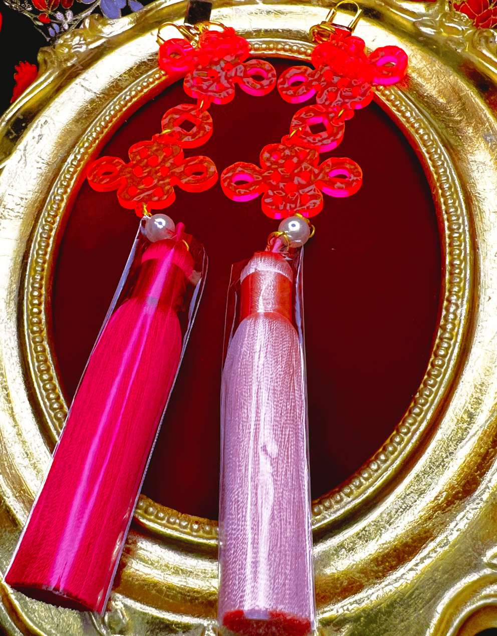 PINK HERALD Earrings (Single)