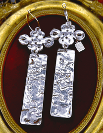 FORM AND EMPTINESS Earrings (Pair)