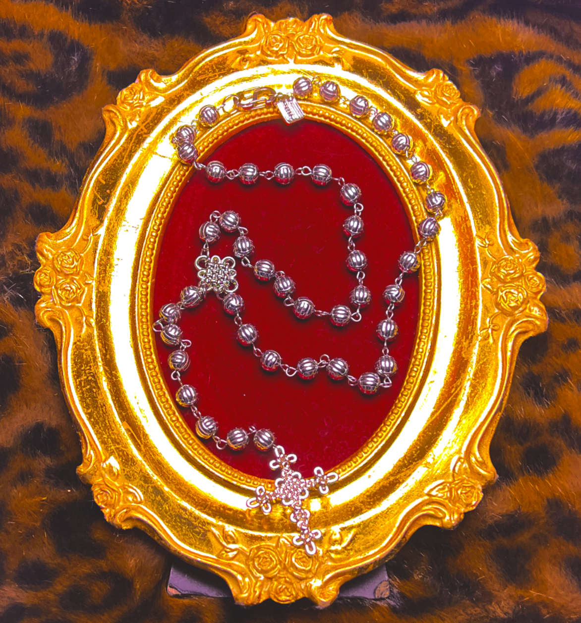 SILVER RELIC Necklace